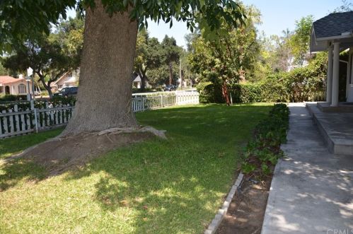 5390 Magnolia Ave, Riverside CA  92506-1250 exterior