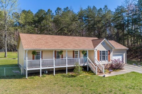 1218 Twin Mountain Lake Cir, White Stone, GA 30175-6553