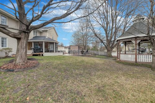 412 Bucher Ave, Saint Paul MN  55126-4661 exterior