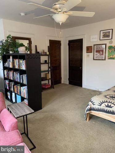 551 Walnut St, Lancaster PA  17603-3337 exterior