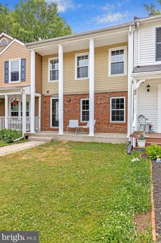15036 Catalpa Ct, Woodbridge, VA 22193-5345
