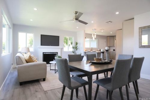 1038 Juniper St, Oxnard, CA 93033-3329