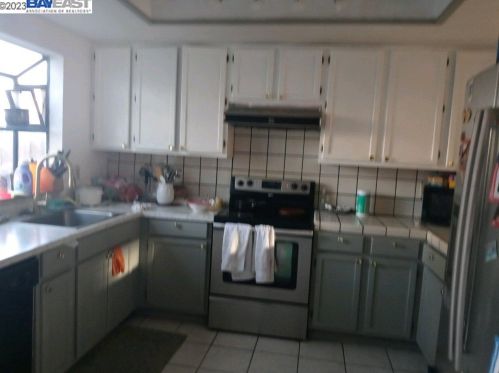 1578 Taipei Dr, San Jose, CA 95131-2421