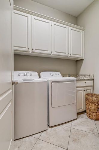 7308 Spring Oak Dr, North Richland Hills TX  76182-3708 exterior