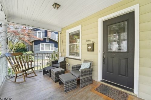 36 Dunnell Rd, Maplewood NJ  07040-1334 exterior