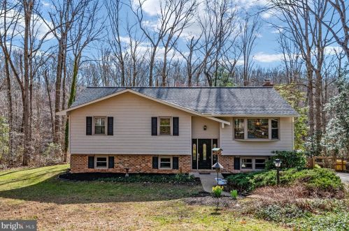 1512 Branchwood Ter, Gambrills, MD 21054-2114