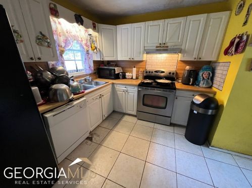 1067 Laurel Ln, Conyers GA  30012-4207 exterior