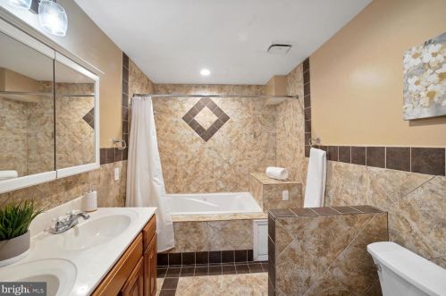 9621 Hastings Dr, Columbia MD  21046-1904 exterior