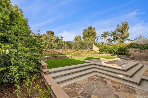 20 Recodo, Irvine CA  92620-1869 exterior