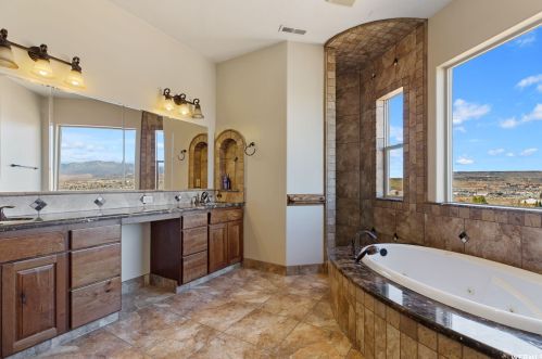 2262 Calanus Cir, Saint George, UT 84790-8309