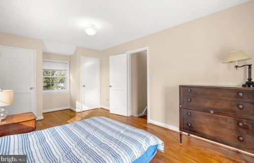 1626 Oakview Dr, Silver Spring MD 20903-2243 exterior