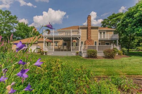 8 River Edge Dr, Locust, NJ 07760-1025