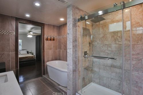 2310 San Lorenzo Ave, Santa Ana CA 92704-6039 exterior