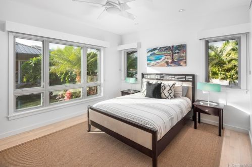 1212 Hunakai St, Honolulu HI  96816-4615 exterior