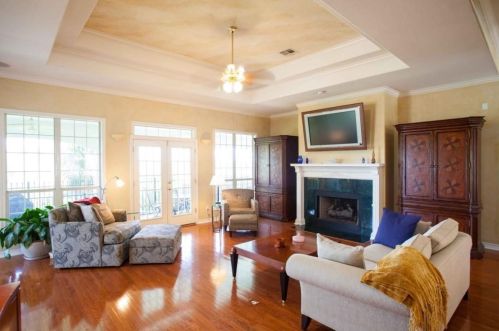 929 Electra, Austin TX  78734-4215 exterior