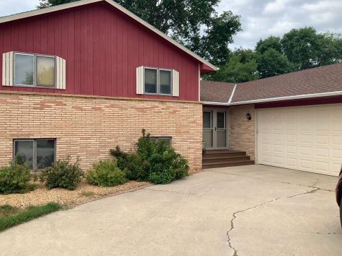 505 3rd St, Canby, MN 56220-1518