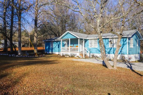 1191 Forest Lake Dr, Lincolnton, GA 30817-5203