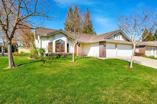 11601 Carson Way, Rancho Cordova, CA 95670-8101