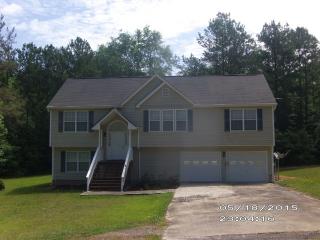 646 Moncrief Rd, Roberta, GA 31078-5734