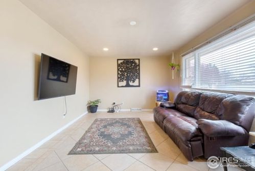 2812 5th St, Greeley, CO 80634-2645