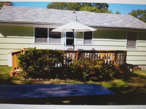 26 Sea Crest Ave, Niantic CT  06357-3808 exterior