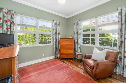 114 Kokololio Pl, Honolulu HI  96821-2562 exterior