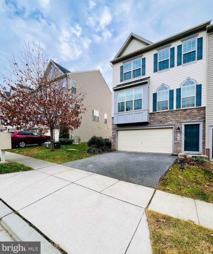923 Whitstable Blvd, Arnold MD  21012-1994 exterior