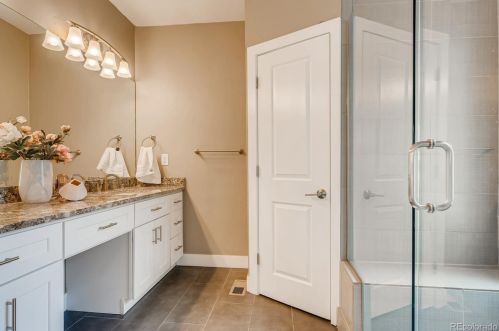 958 Madison St, Denver CO  80206-4052 exterior