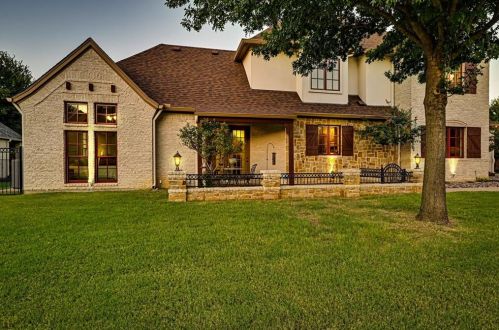 3301 Abbey Rd, Midlothian, TX 76063-5479