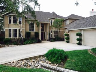 5618 Elowin Dr, Visalia, CA 93291-8917