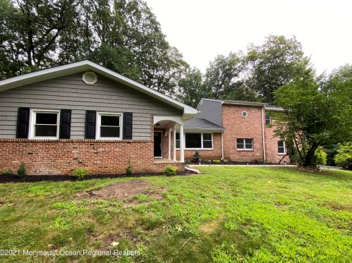 71 Bamm Hollow Rd, Middletown NJ  07748-3259 exterior