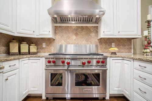 57 Habersham Cove Dr, Atlanta GA  30305-5402 exterior