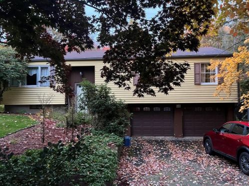 7 Birchwood Ter, Waterbury, CT 06712-1345