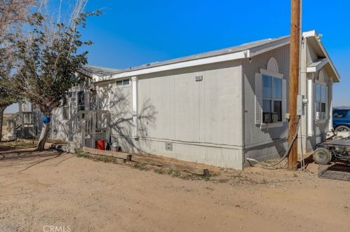 19032 Bonanza Trl, Helendale, CA 92342-9791