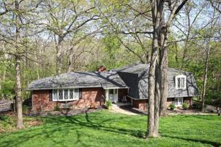 10 Boulder Point Dr, Springfield, IL 62711-7902