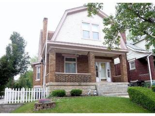 4657 Edgewood, Cincinnati OH  45232-1739 exterior