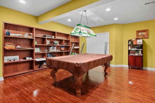 12465 Thornberry Dr, Lemont IL  60439-4616 exterior