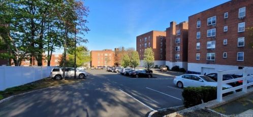 45 Maple St, Norwalk CT  06850-3618 exterior
