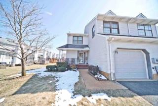 21 Chestnut Way, Millstone Township, NJ 07726-3830