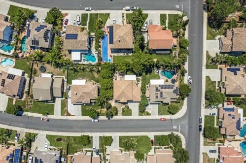 19161 Hitching Post Pl, Riverside CA  92508-7133 exterior