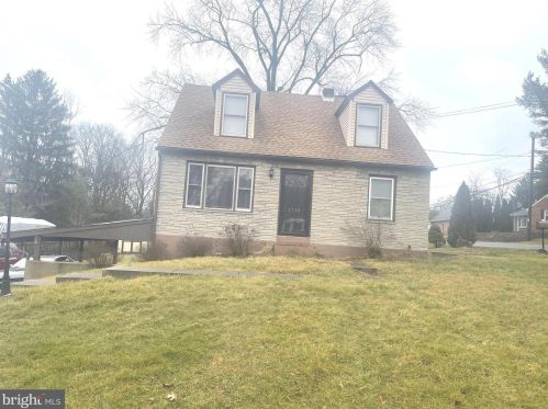 1715 Wiker Ave, Lancaster, PA 17602-3960
