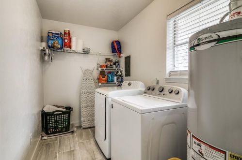 4209 Tynes Dr, Garland TX 75042-4637 exterior