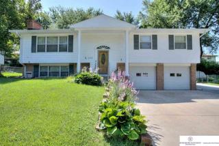 1705 Cascio Dr, Bellevue, NE 68005-2212