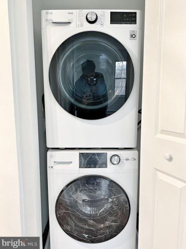 2214 Colston Dr, Silver Spring MD 20910-2510 exterior