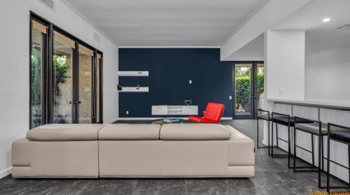 421 Calle Rolph, Palm Springs, CA 92262-6183