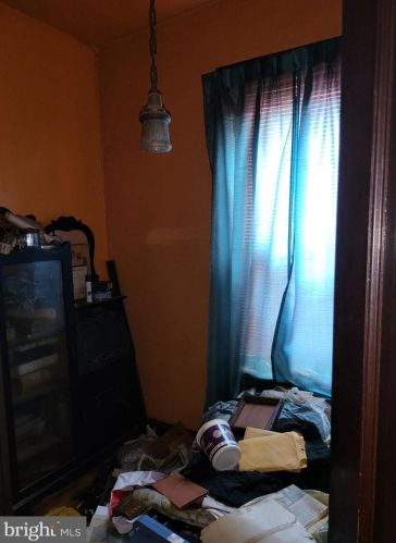 1631 29 St, Philadelphia PA 19121-2739 exterior