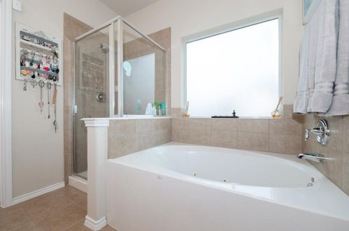 5302 Jay Thrush Dr, Richmond TX 77407-4011 exterior