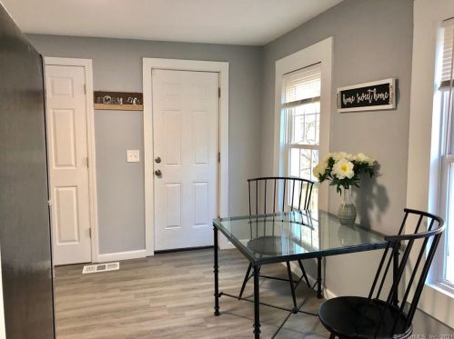 444 Washington St, Middletown CT  06457-2527 exterior