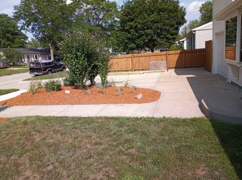 107 Gilbert Ter, Rockford, IL 61115-2305