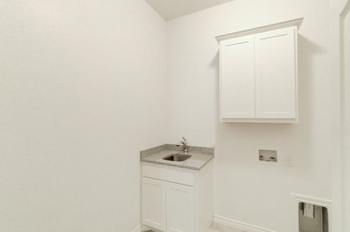 4016 Bendale Rd, Fort Worth TX 76116 exterior